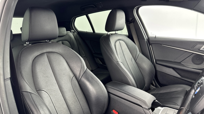 BMW 1 Series 118i [136] M Sport 5dr Step Auto [LCP] Petrol Hatchback